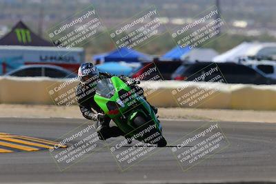 media/Oct-09-2022-SoCal Trackdays (Sun) [[95640aeeb6]]/Turn 2 (1110am)/